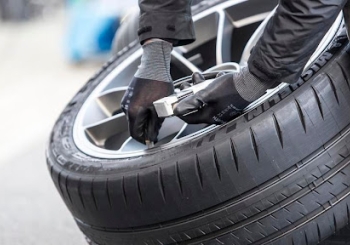 Doğru Lastik Tamiri Hayat Kurtarır: Nelere Dikkat Etmelisiniz?